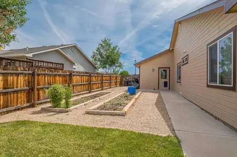 Exterior - 835 Cresthaven Dr, Fruita, CO 81521 photo 9 of 13