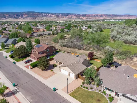 View/Area - 835 Cresthaven Dr, Fruita, CO 81521 photo 3 of 3