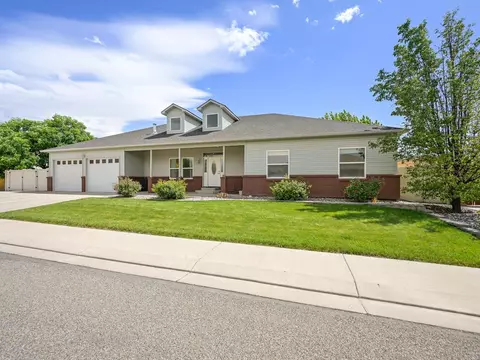 3017 Milburn Dr, Grand Junction, CO 81504