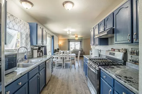 Kitchen - 436 Breeze Dr, Fruita, CO 81521 photo 4 of 4