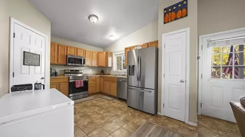 114 S White Ave, Rangely, CO 81648 photo 11
