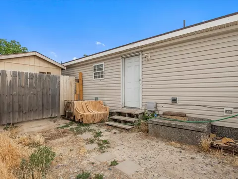 2817 N Niagara Cir, Grand Junction, CO 81501