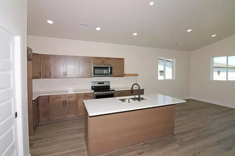Kitchen - 1645 Tungsten Way, Fruita, CO 81521 photo 2 of 4