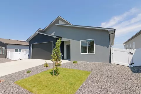 Exterior - 1645 Tungsten Way, Fruita, CO 81521 photo 2 of 7