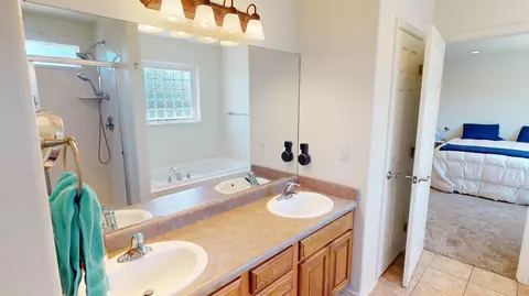 Bath - 882 Elberta Dr, Fruita, CO 81521 photo 2 of 4