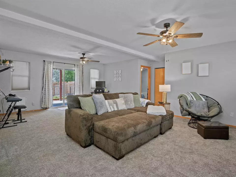 Living - 3295 D 34 Rd, Clifton, CO 81520 photo 5 of 5