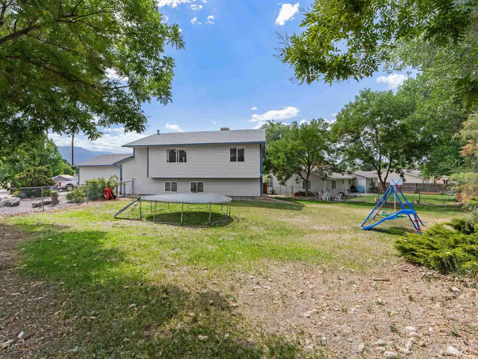 Exterior - 3295 D 34 Rd, Clifton, CO 81520 photo 4 of 15
