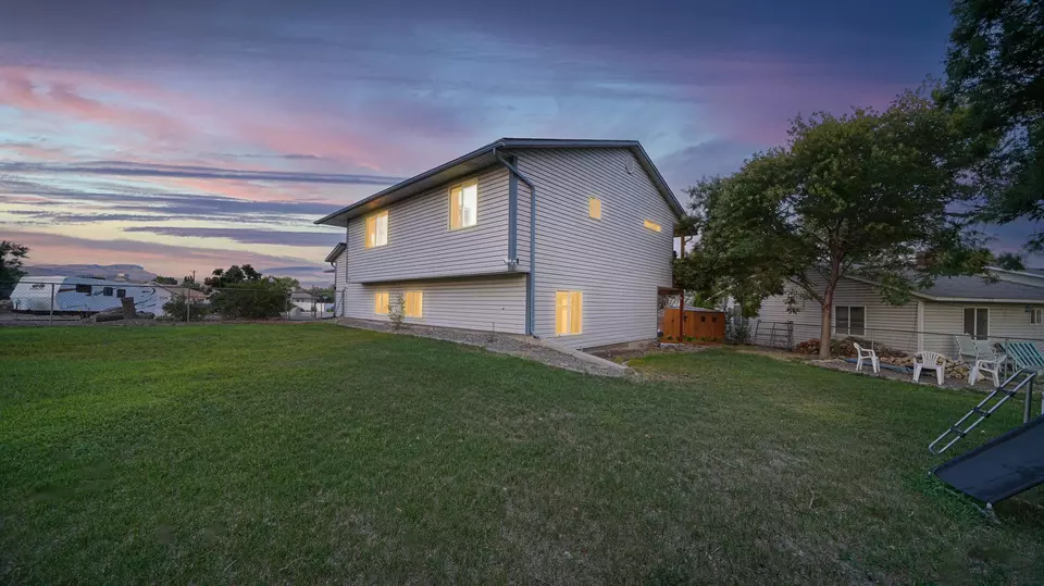 Exterior - 3295 D 34 Rd, Clifton, CO 81520 photo 14 of 15
