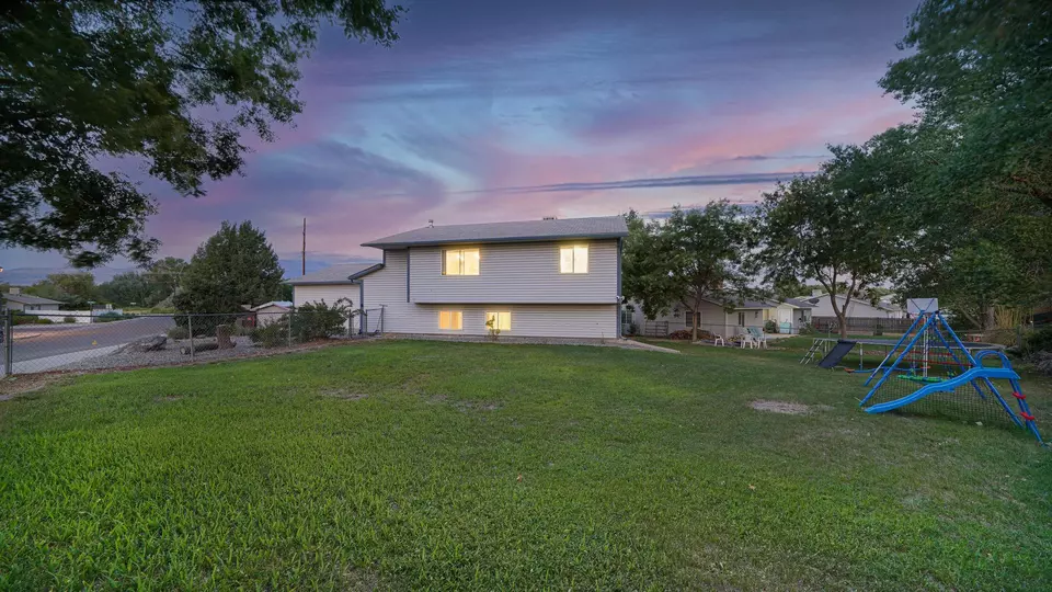 Exterior - 3295 D 34 Rd, Clifton, CO 81520 photo 13 of 15