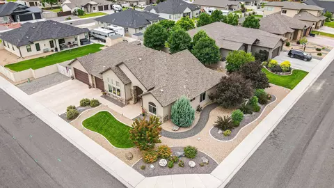 587 Brandon Dr, Fruita, CO 81521 photo 4