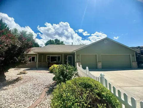 300 Elderberry Dr, Fruita, CO 81521 photo 2