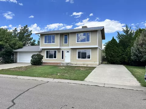 462 Rob Ren Dr, Grand Junction, CO 81504