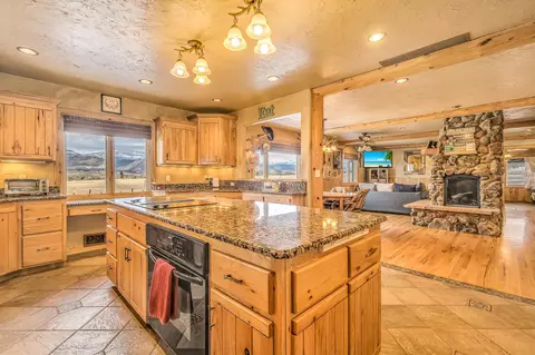 55945 Oe Rd, Collbran, CO 81624 photo 5