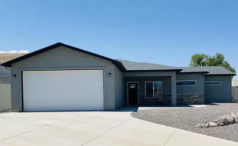 127 Rolling Hill Dr, Grand Junction, CO 81503