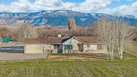 3269 Lincoln Ct, Palisade, CO 81526