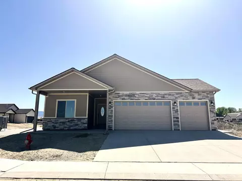 1630 Blue Creek Ave, Montrose, CO 81401
