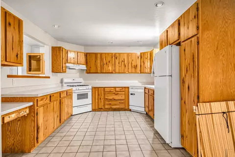 Kitchen - 730 Pinyon Ct, Fruita, CO 81521 photo 1 of 2