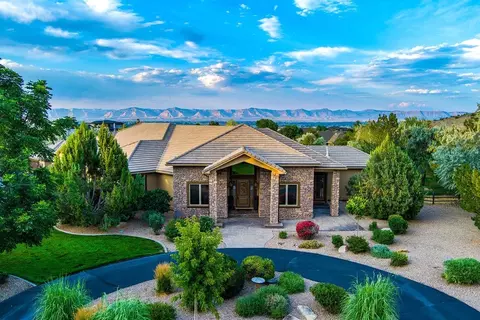 725 Curecanti Cir, Grand Junction, CO 81507