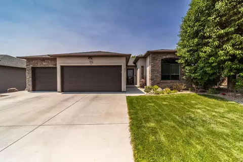 677 Muirfield Dr, Grand Junction, CO 81504