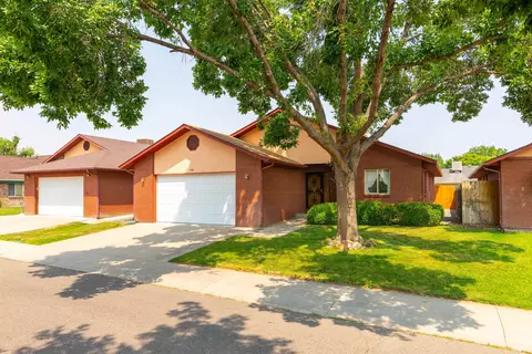590 E Greenfield Cir, Grand Junction, CO 81504
