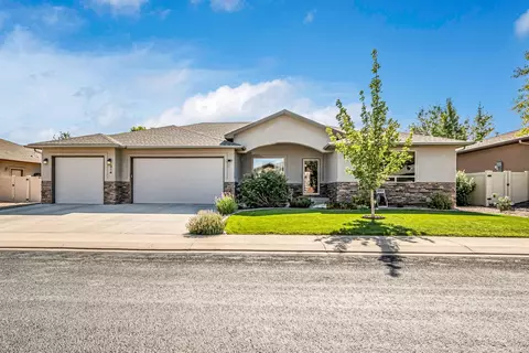 214 Vista Hills Dr, Grand Junction, CO 81503