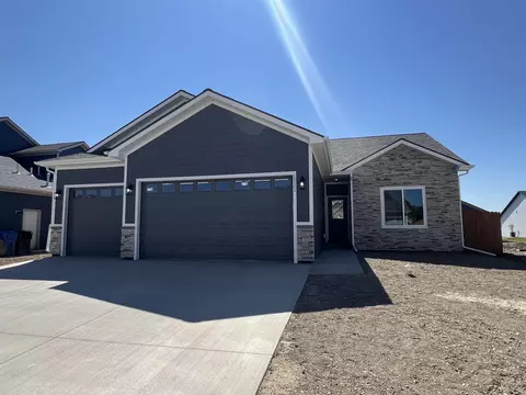 1521 Weminuche Ave, Montrose, CO 81401