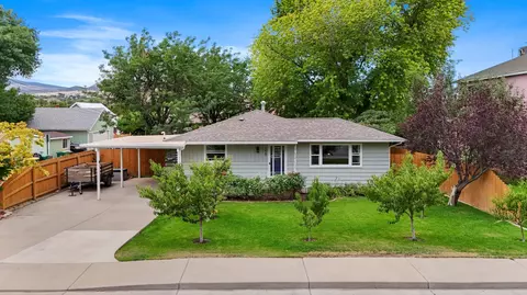 229 W 1st St, Palisade, CO 81526