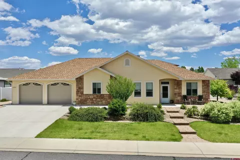 1657 Saw Grass Dr, Montrose, CO 81401