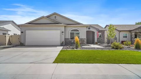 466 Fox Meadows Ct, Grand Junction, CO 81504