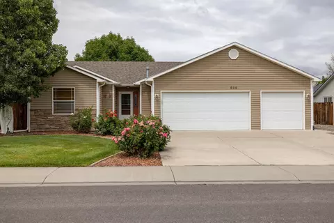 596 Maxwell Dr, Grand Junction, CO 81504