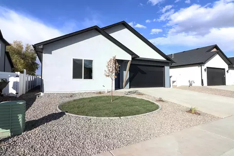 693 Mchenry Ave #B, Grand Junction, CO 81505