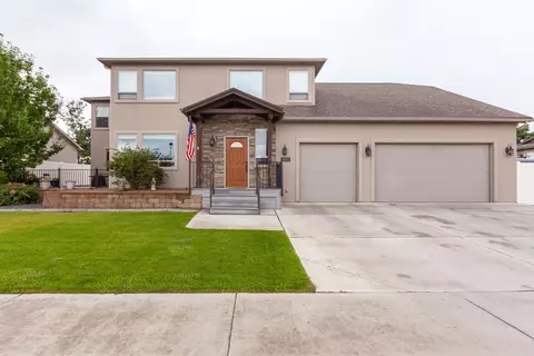 2991 Black Hawk Way, Grand Junction, CO 81503