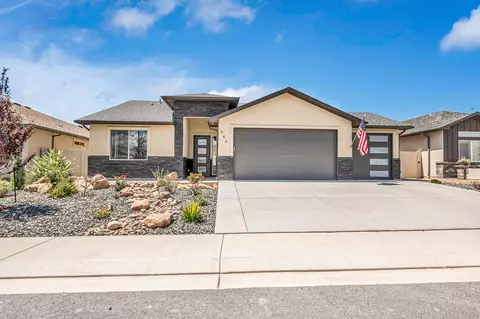 689 Eadin Ln, Grand Junction, CO 81504