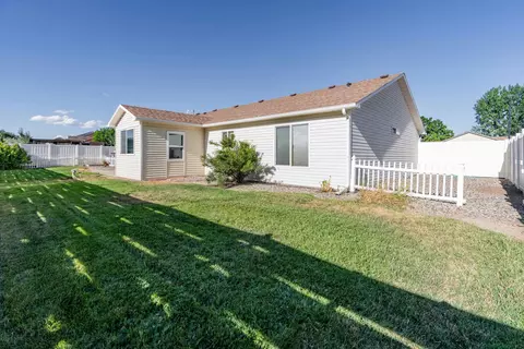 Exterior - 653 Hall St, Fruita, CO 81521 photo 2 of 6