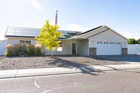 653 Hall St, Fruita, CO 81521