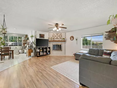122 E Lexington Way, Fruita, CO 81521 photo 4