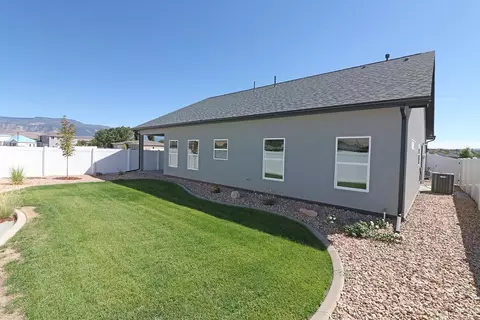 3302 Pyrus St, Clifton, CO 81520 photo 5