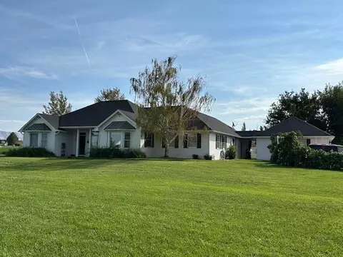 890 24 Rd, Grand Junction, CO 81505