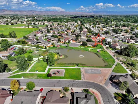 View/Area - 711 Yew St, Fruita, CO 81521 photo 3 of 7