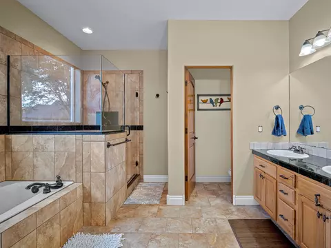 Bath - 711 Yew St, Fruita, CO 81521 photo 1 of 5
