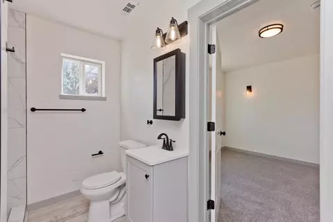 Bath - 716 E Harrison Ave, Fruita, CO 81521 photo 2 of 4