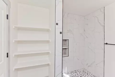 Bath - 716 E Harrison Ave, Fruita, CO 81521 photo 4 of 4