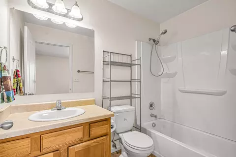 Bath - 2488 12 Brookwillow Loop, Grand Junction, CO 81505 photo 1 of 2