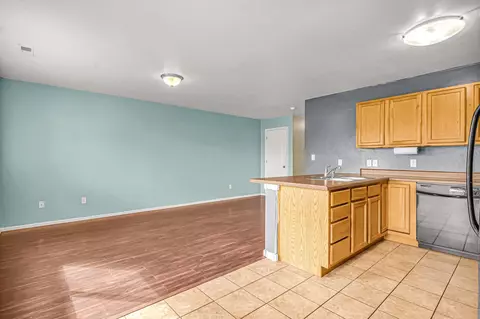 Living - 2488 12 Brookwillow Loop, Grand Junction, CO 81505 photo 2 of 2