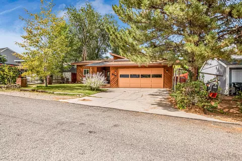 379 Ridge View Dr, Grand Junction, CO 81507
