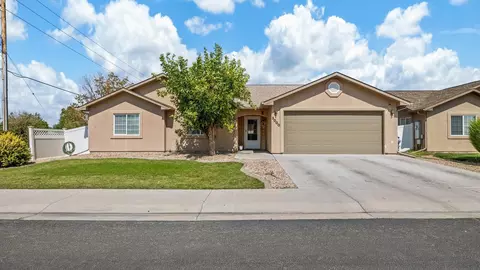 3000 D 14 Rd, Grand Junction, CO 81504