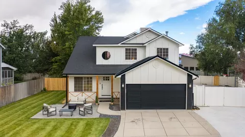 729 Corral Dr, Grand Junction, CO 81506
