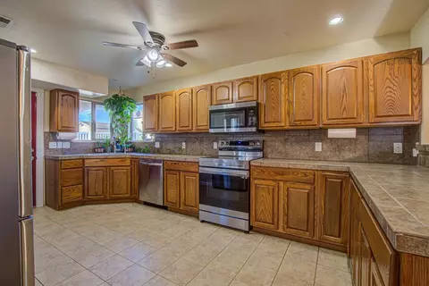 993 Dee Ann St, Fruita, CO 81521 photo 9