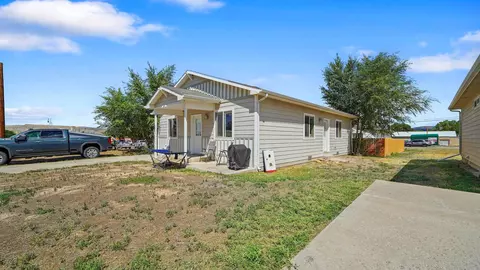 102 White Ave, Rangely, CO 81648 photo 2