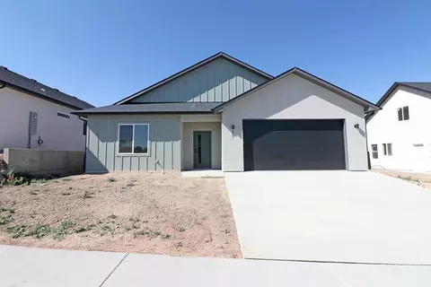 257 Maggie Dr, Grand Junction, CO 81503